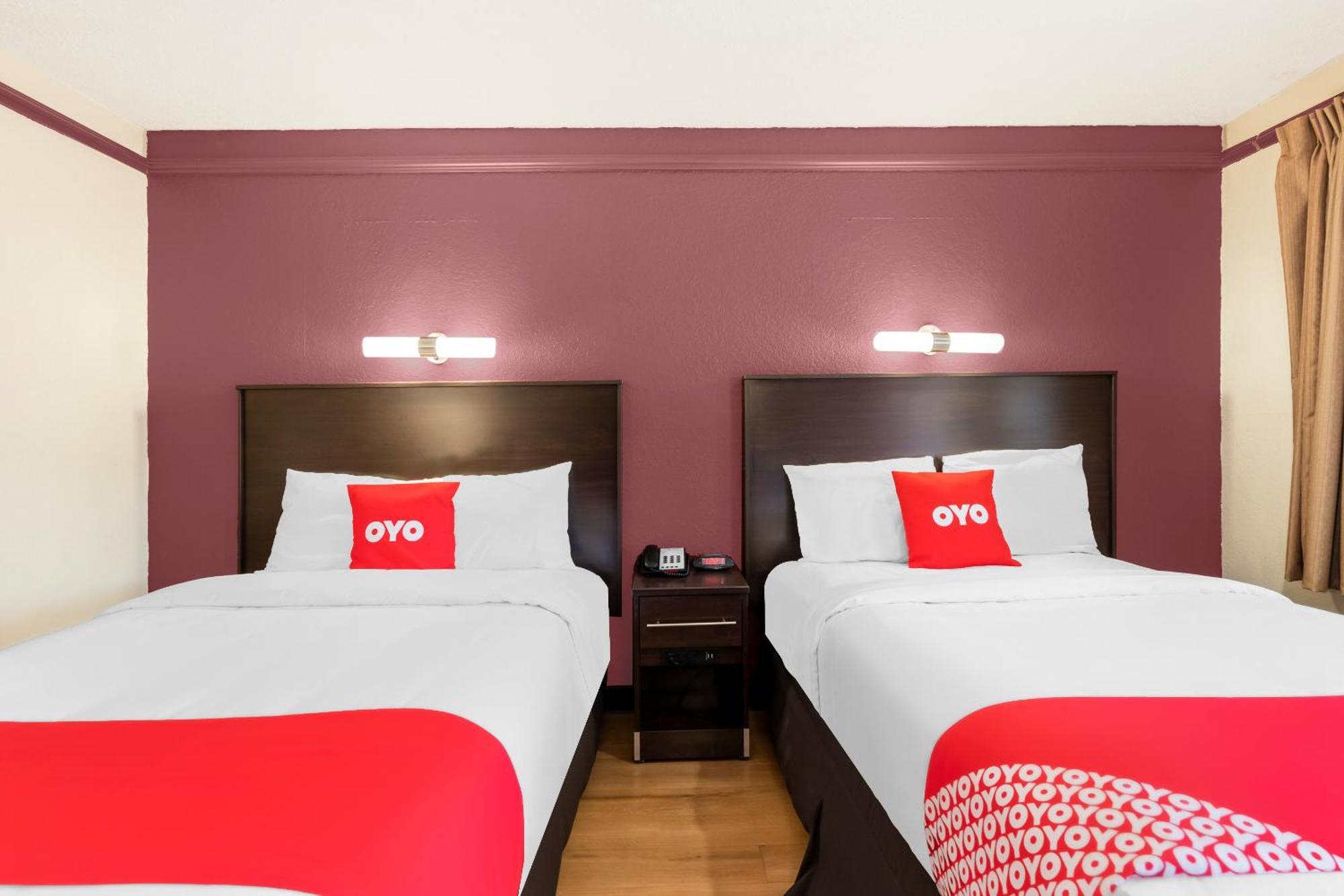 Oyo Hotel Tulsa N Sheridan Rd & Airport Exterior photo